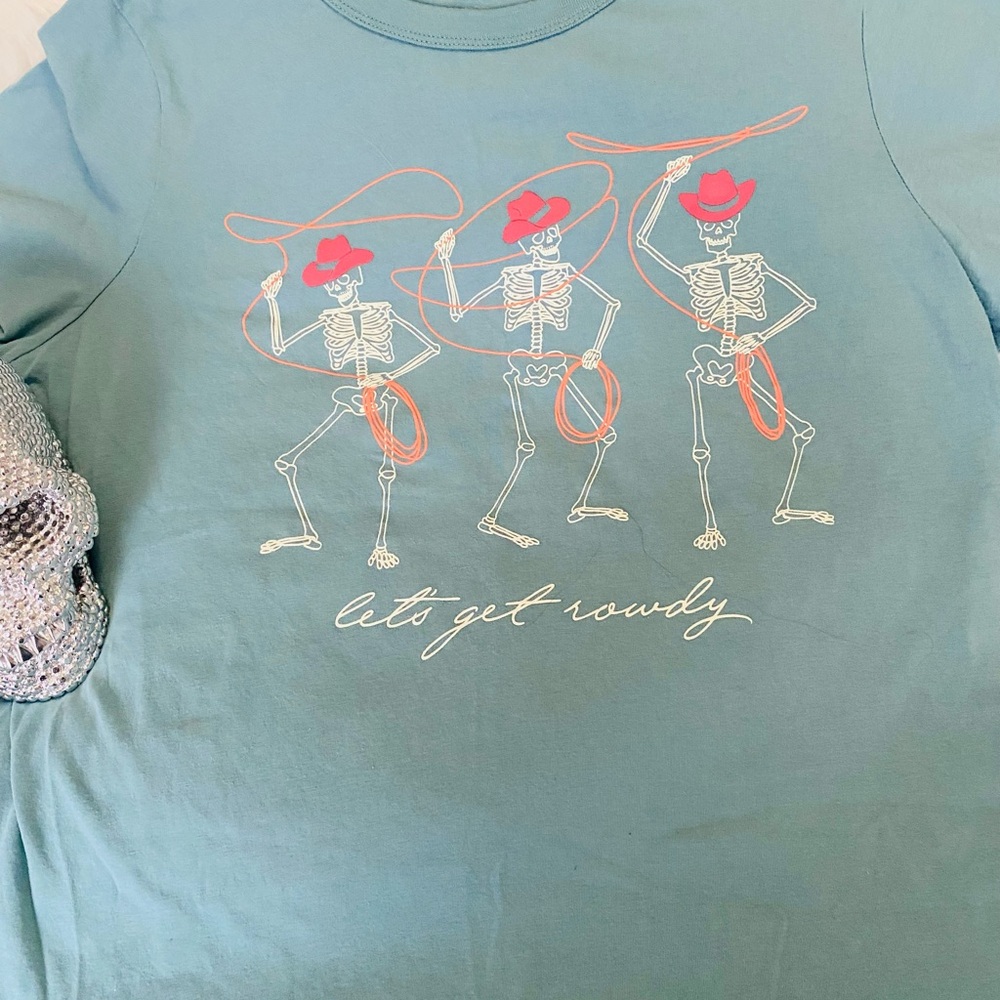Zoe + Liv Let’s get Rowdy tee